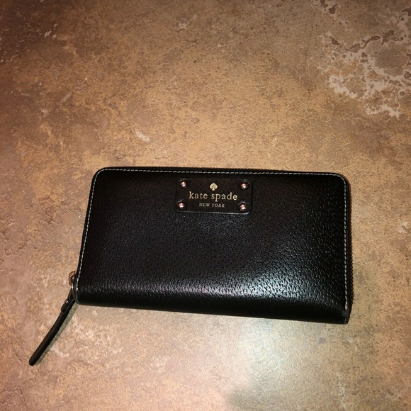 Wallet - Picture 1 of 6